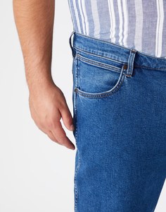 WRANGLER WR15Q - Greensboro Straight Jeans